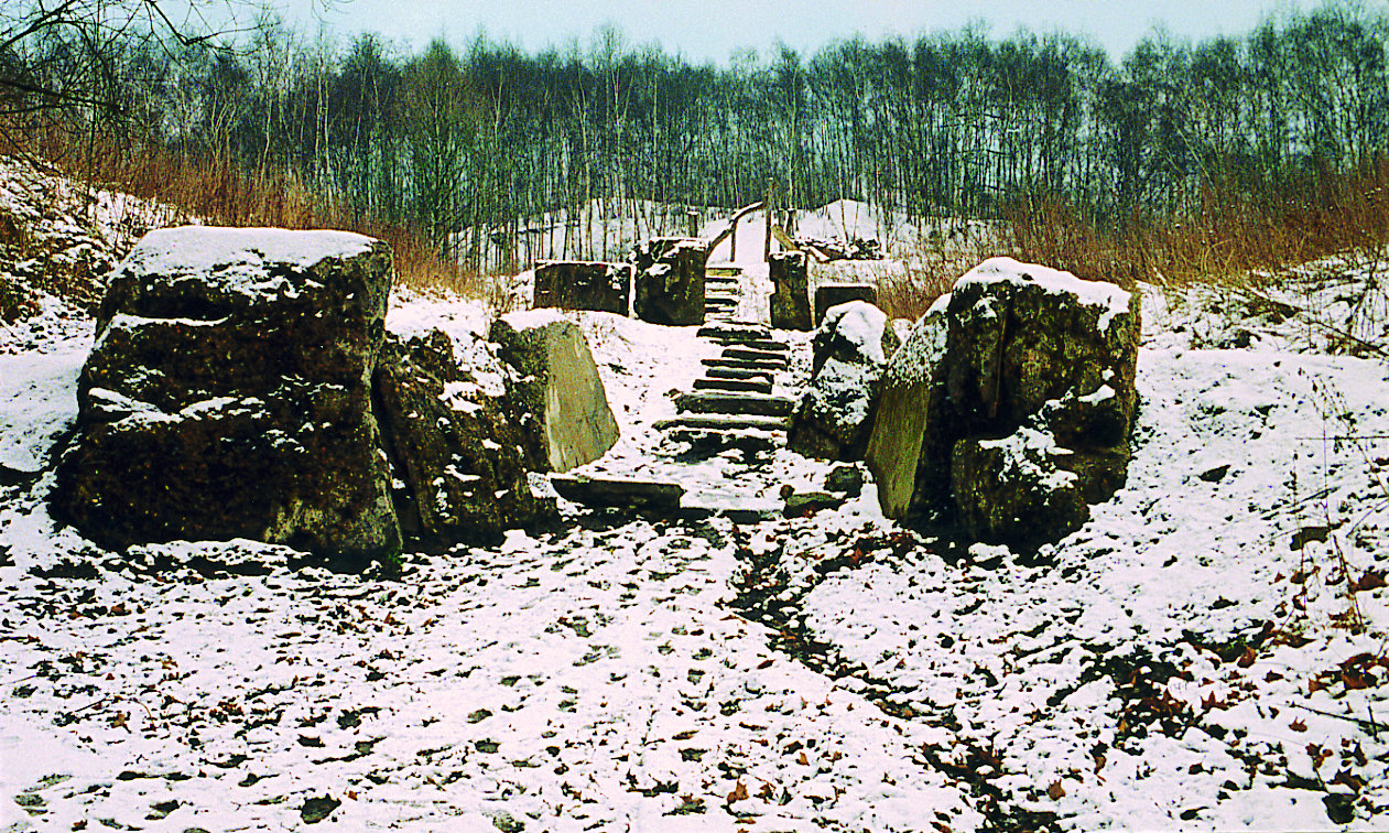 wooden place, baumplatz, rheinelbe sculpture woods, herman prigann